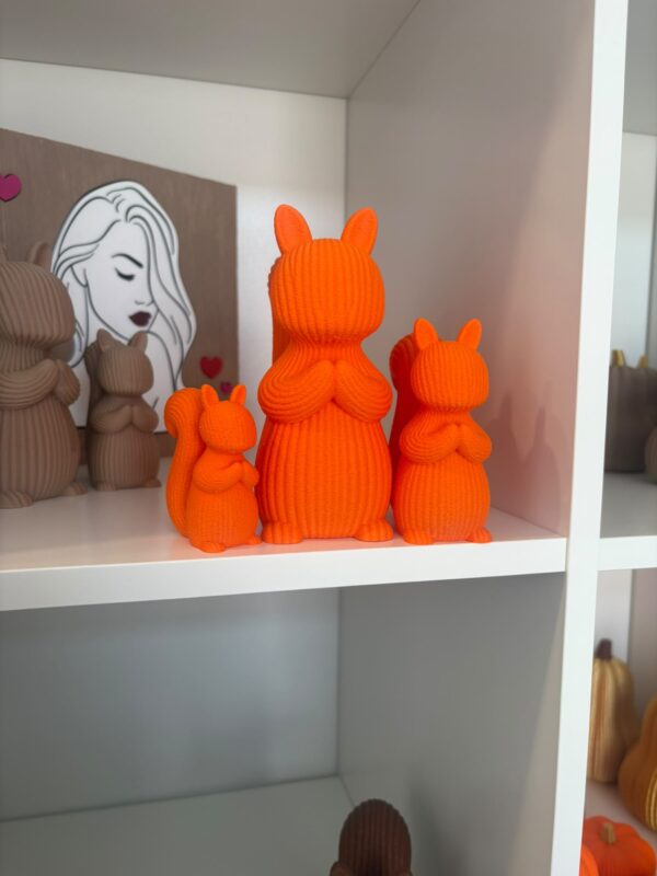 🐿️ ZESTAW 3 DEKORACYJNYCH WIEWIÓREK 3D – 15 / 10 / 7 CM